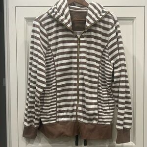 Calvin Klein Womens 1X Tan and White Striped Velour Zip Up Sweater